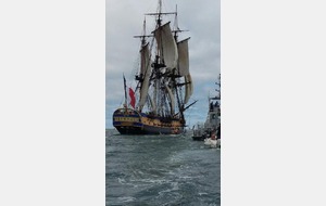 Sortie du bateau l'Hermione